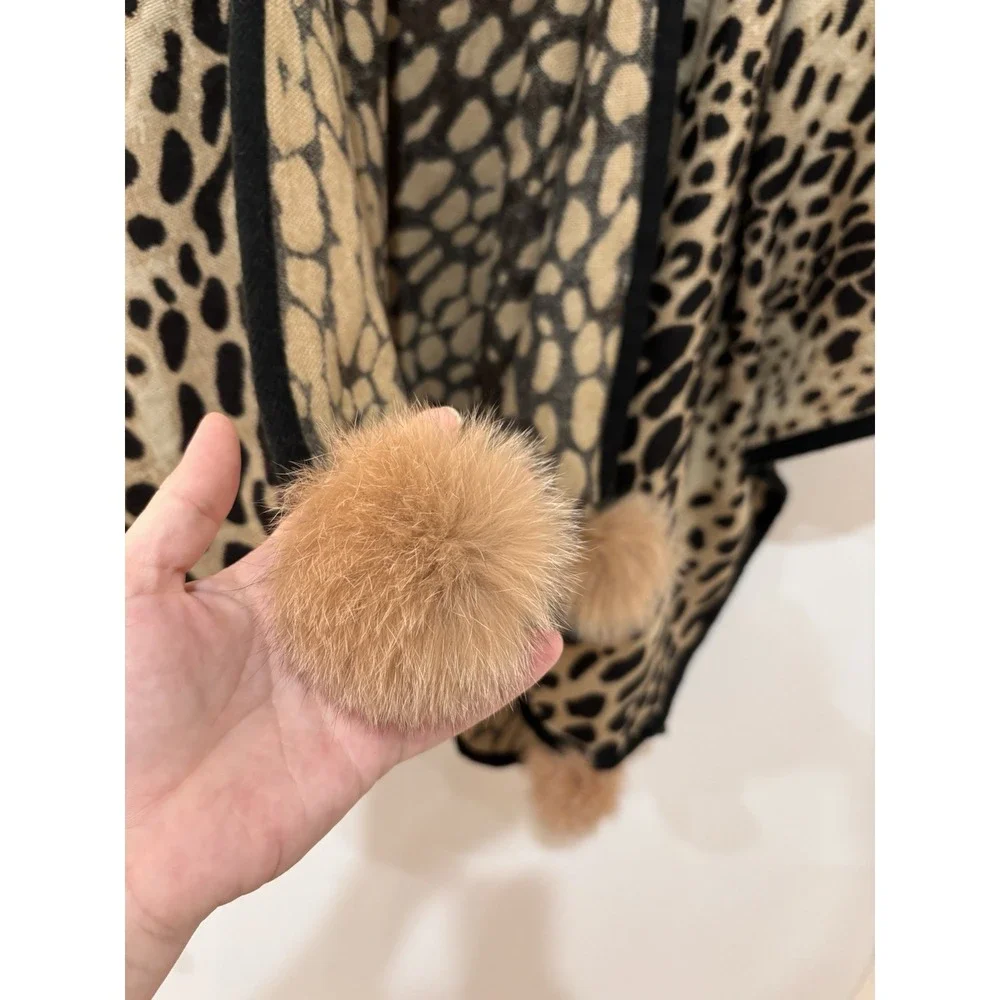 Mitchie's Leopard Print Fox Fur Pom Pom Cape Poncho Mob Wife Tuscan Mom OS